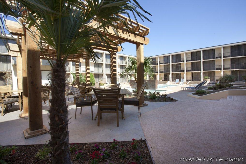 - Conference Center By Ihg Hotel 3*