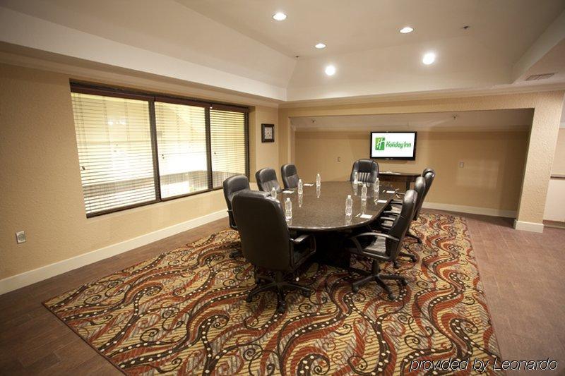 - Conference Center By Ihg 3*